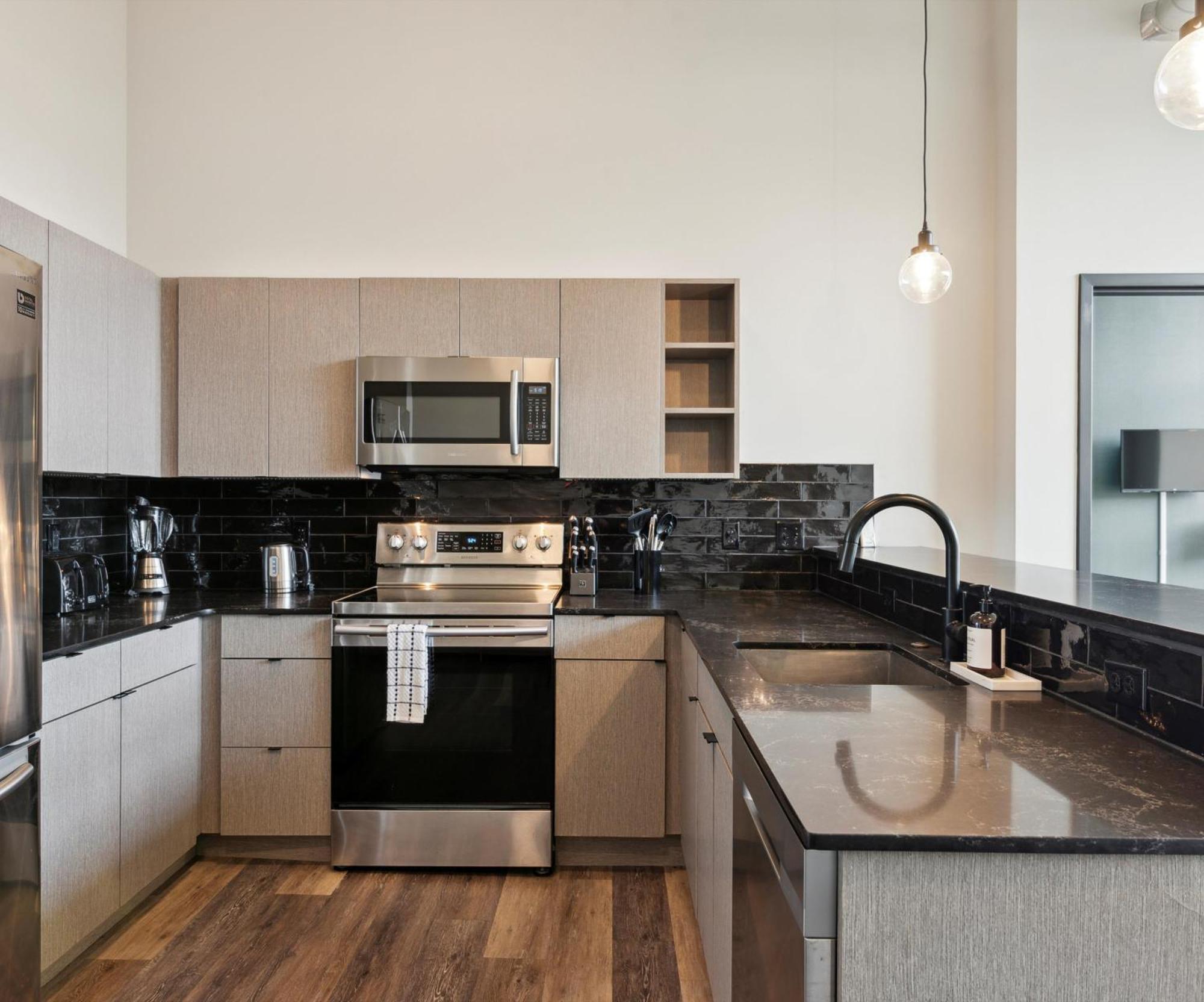 Large 3Br Apts & Studios, Free Parking, Gym, Game Room Philadelphia Buitenkant foto