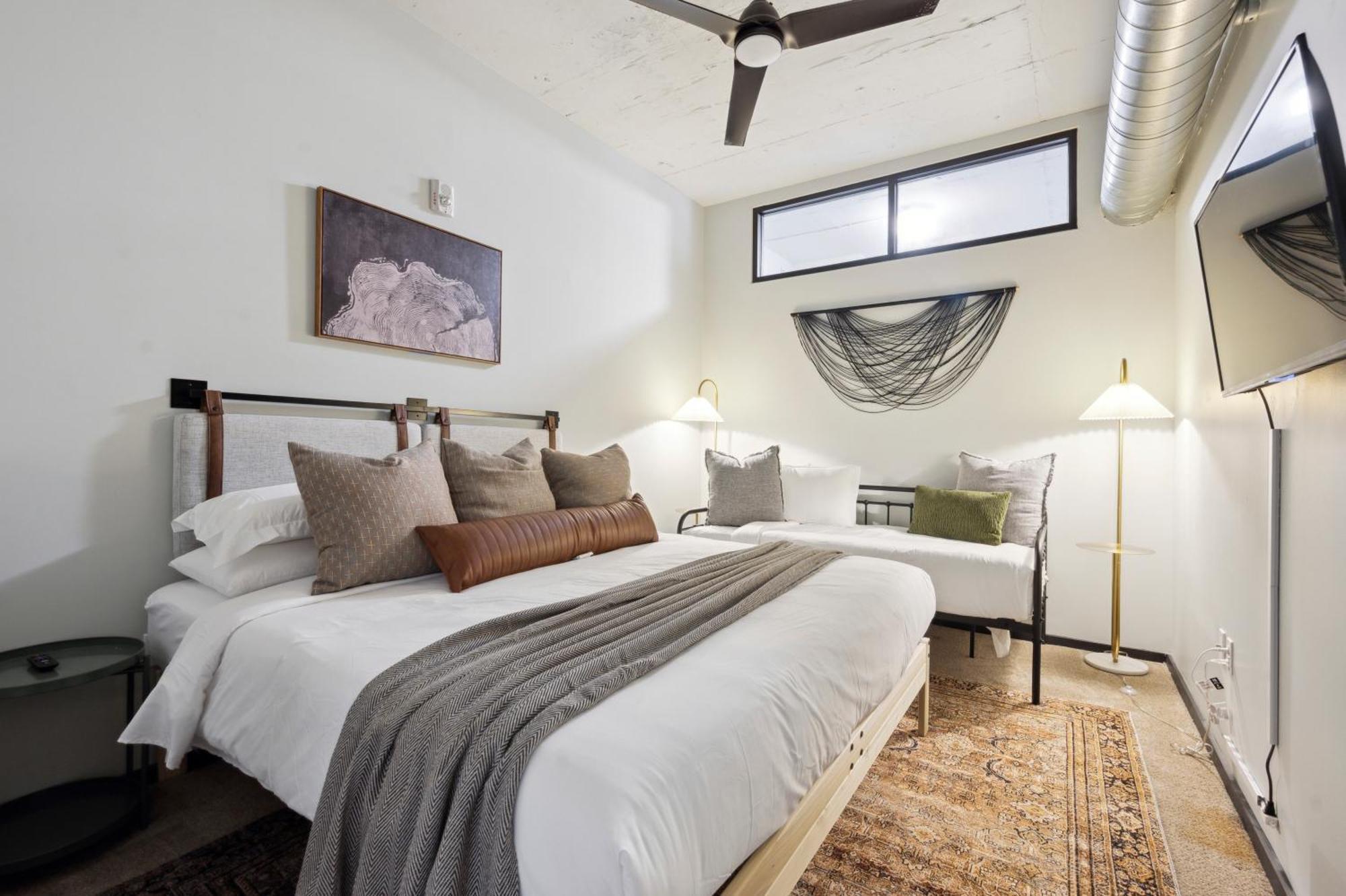 Large 3Br Apts & Studios, Free Parking, Gym, Game Room Philadelphia Buitenkant foto