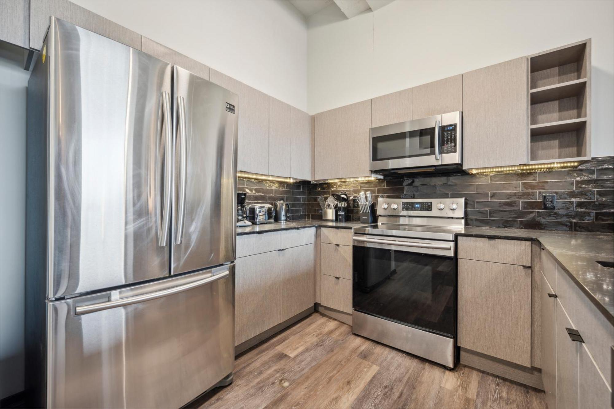 Large 3Br Apts & Studios, Free Parking, Gym, Game Room Philadelphia Buitenkant foto